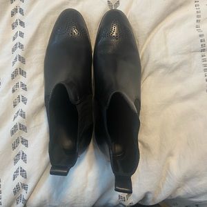 Men’s Ecco Chelsea boot. Size 41. Worn twice and in perfect condition.